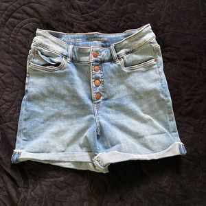 DH high rise button front shorts